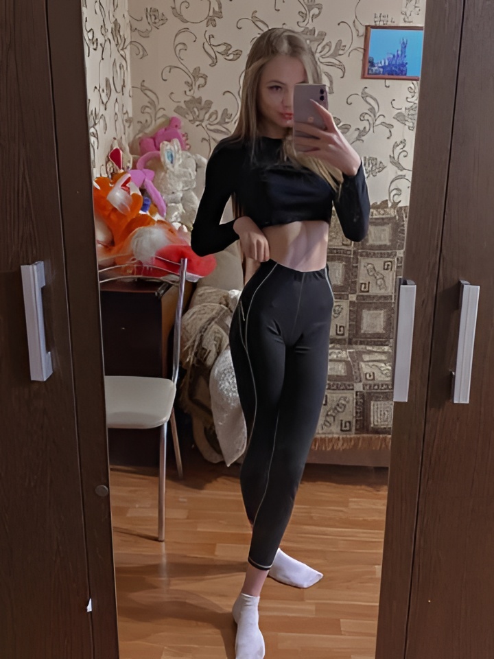 Леночка привлекальеная девушка из Алдана цена от 1500 руб