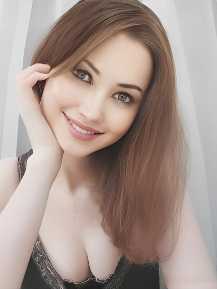 Стефания привлекальеная девушка из Алдана цена от 2000 руб