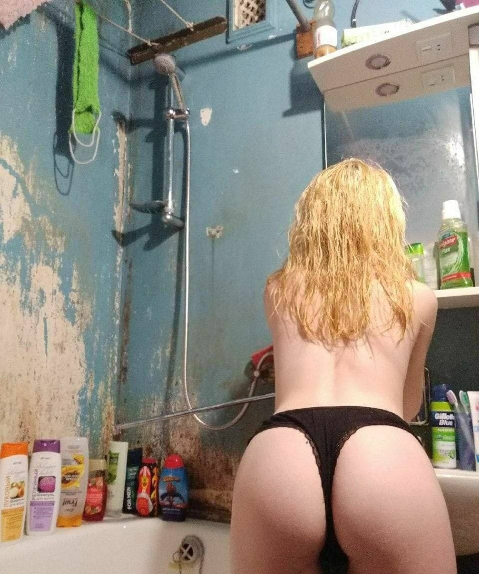 Ариша привлекальеная девушка из Алдана цена от 3000 руб