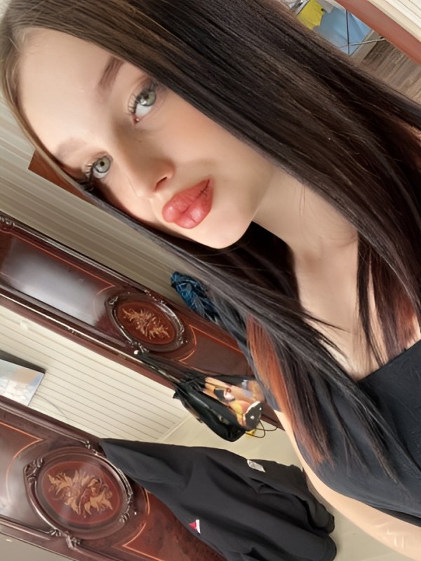 Линда привлекательная девушка из Алдана цена от 4000 руб