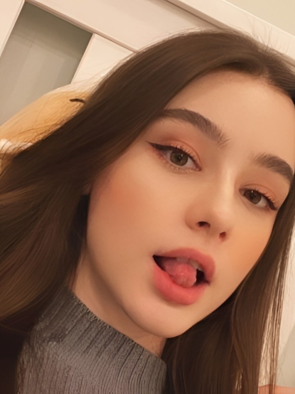 Услада привлекательная девушка из Алдана цена от 10000 руб