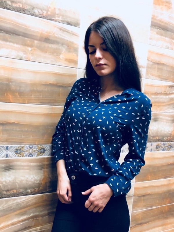 Милена привлекательная девушка из Алдана цена от 3000 руб